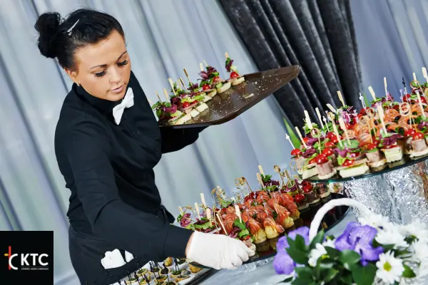 Catering for 100 Guests Cost in Noida
